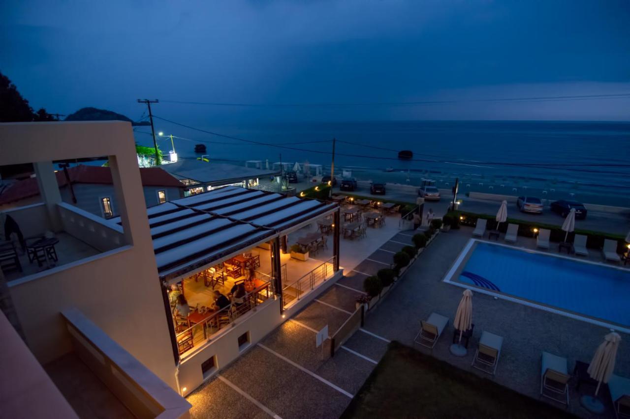 ホテル Casa Laios Paralia Chiliadou エクステリア 写真